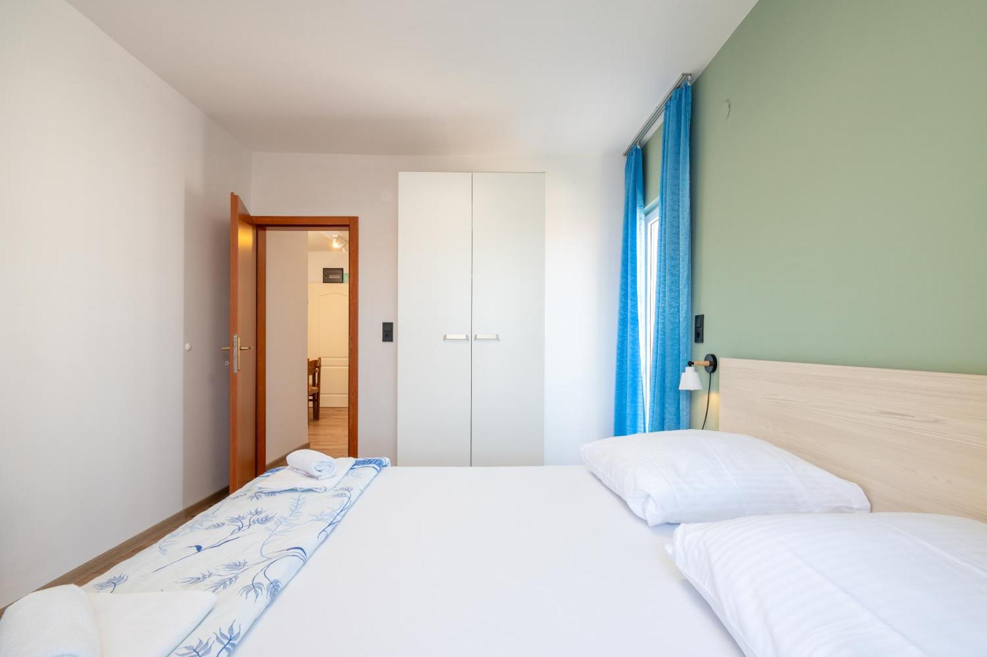 Apartments Zdravko Trogir Ngoại thất bức ảnh