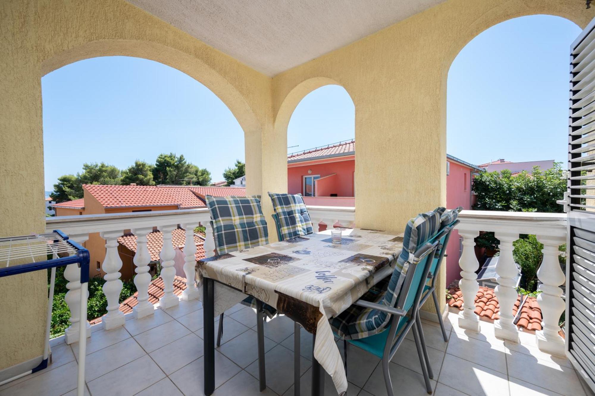 Apartments Zdravko Trogir Ngoại thất bức ảnh