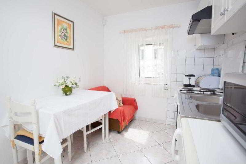 Apartments Zdravko Trogir Ngoại thất bức ảnh