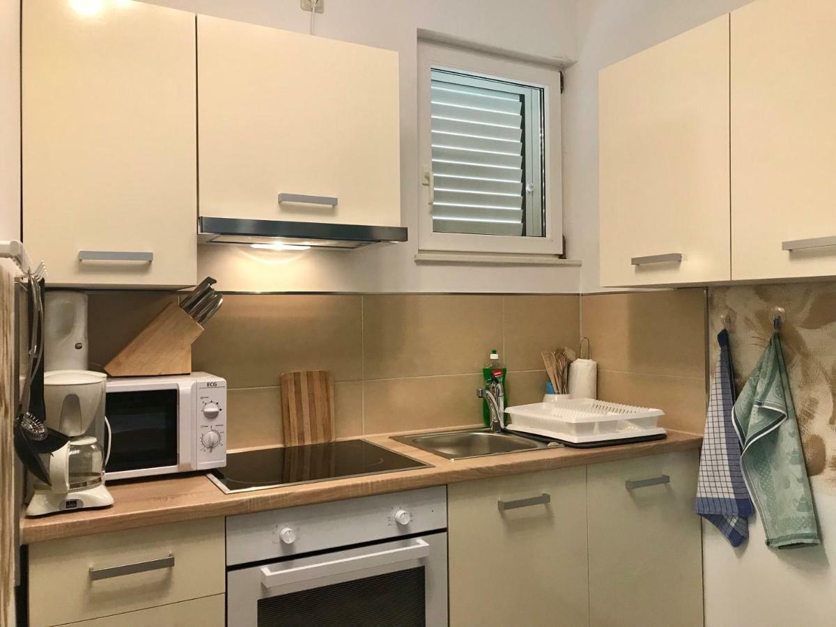 Apartments Zdravko Trogir Ngoại thất bức ảnh
